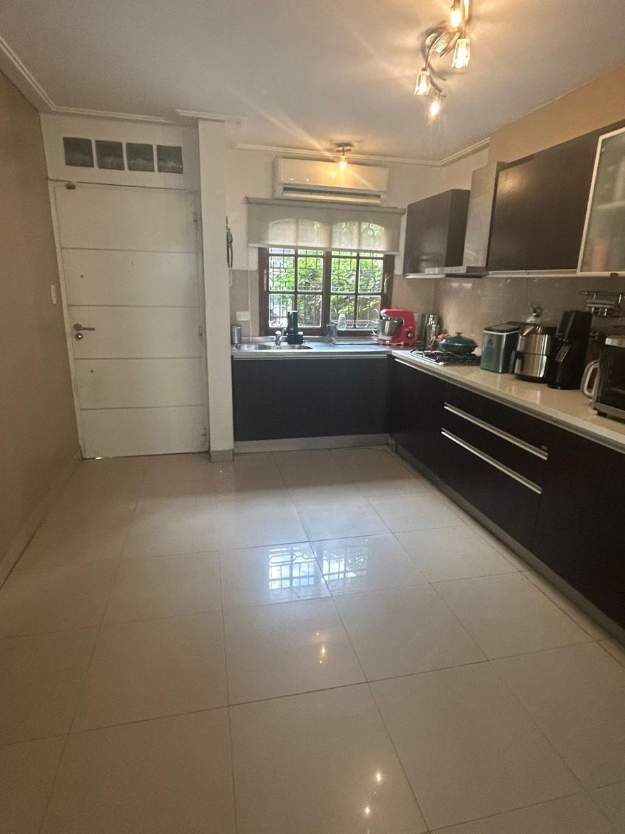 Casa Av Belgrano Al 4000 4
