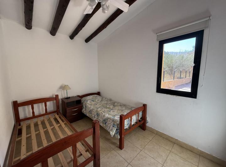 Casa en  La Quebradita sobre ruta 305 4