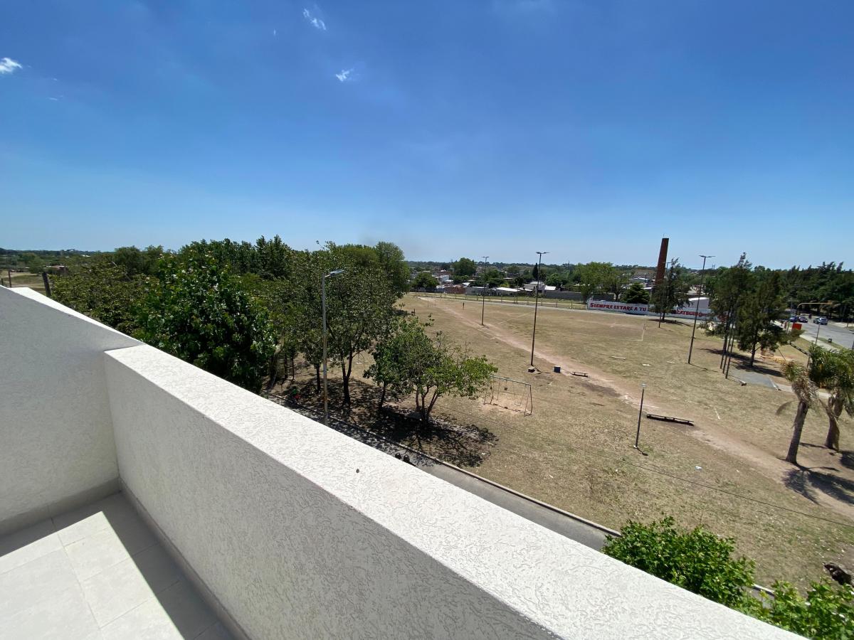 Triplex con Cochera - Terraza - Parrilla - Apto Crédito 4