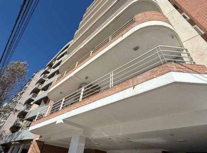 ALQUILER departamento 2 Dormitorios Calle LELOIR 215 zona CENTRO NEUQUEN 1