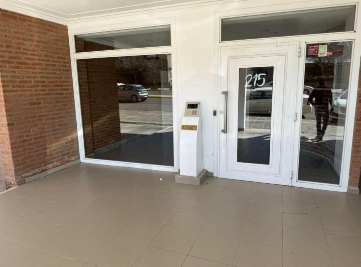 ALQUILER departamento 2 Dormitorios Calle LELOIR 215 zona CENTRO NEUQUEN 2