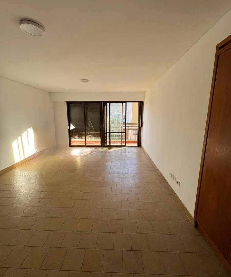ALQUILER departamento PLENO CENTRO Hipólito Yrigoyen 55 2