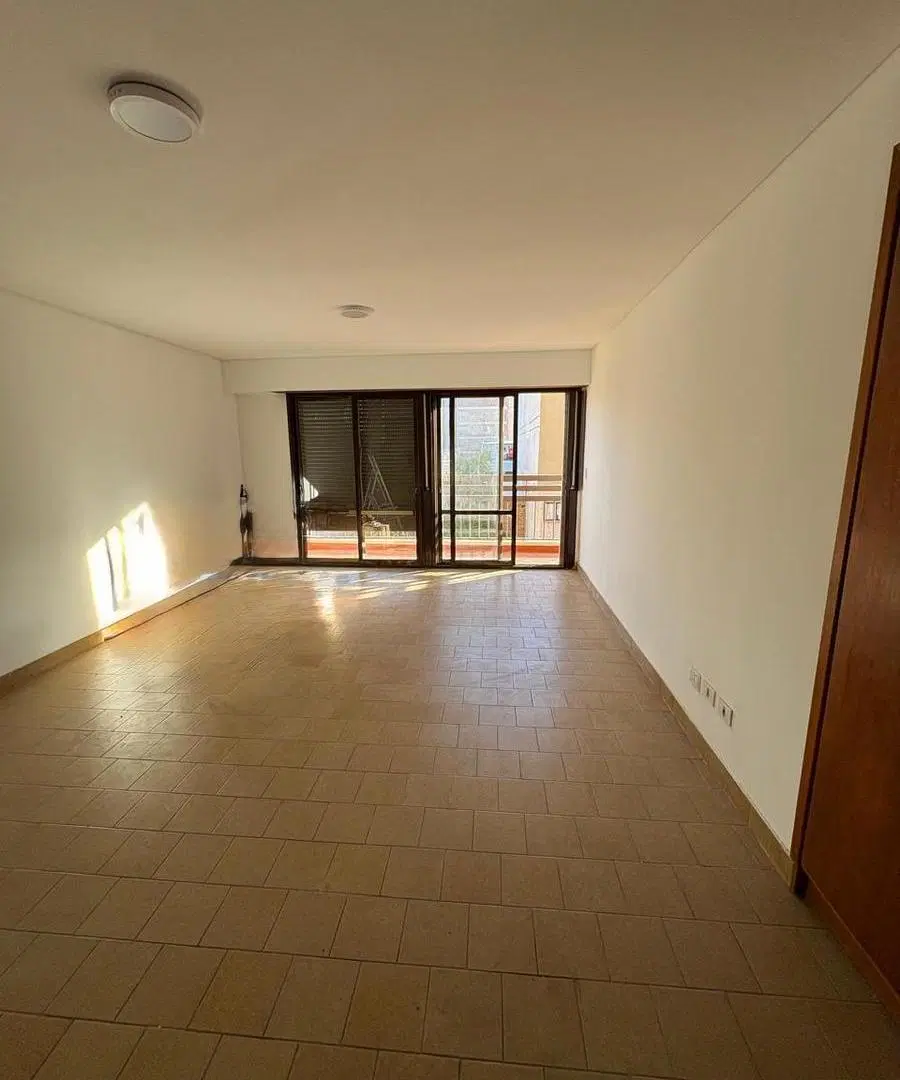 ALQUILER departamento PLENO CENTRO Hipólito Yrigoyen 55 3