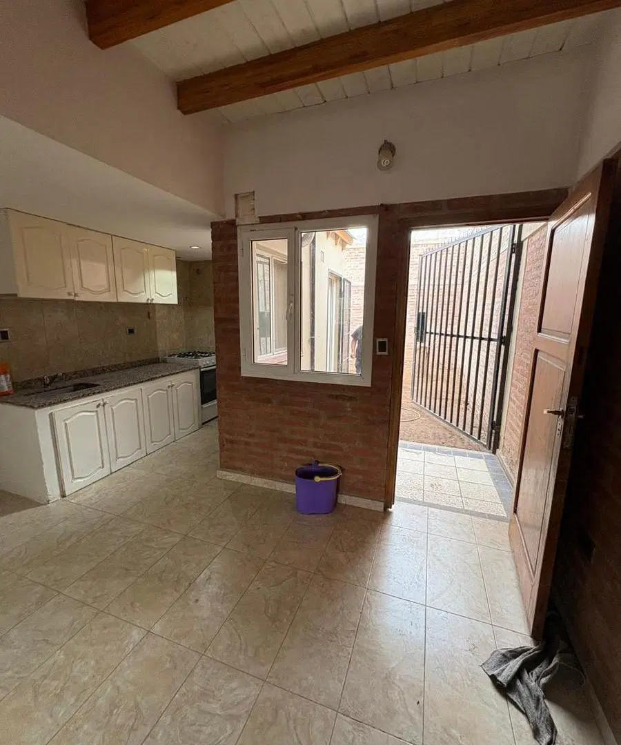 ALQUILER DUPLEX 2 DORMITORIOS CENTENARIO 4