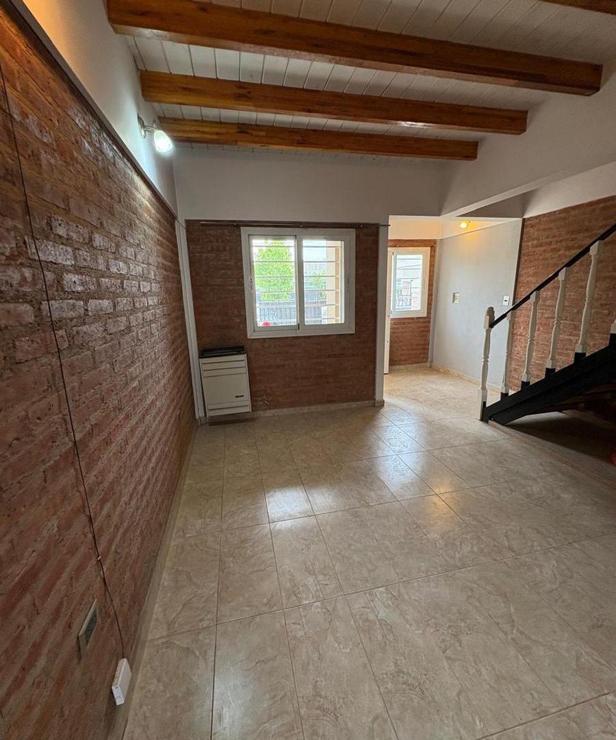 Foto de ALQUILER DUPLEX 2 DORMITORIOS CENTENARIO, imagen 3