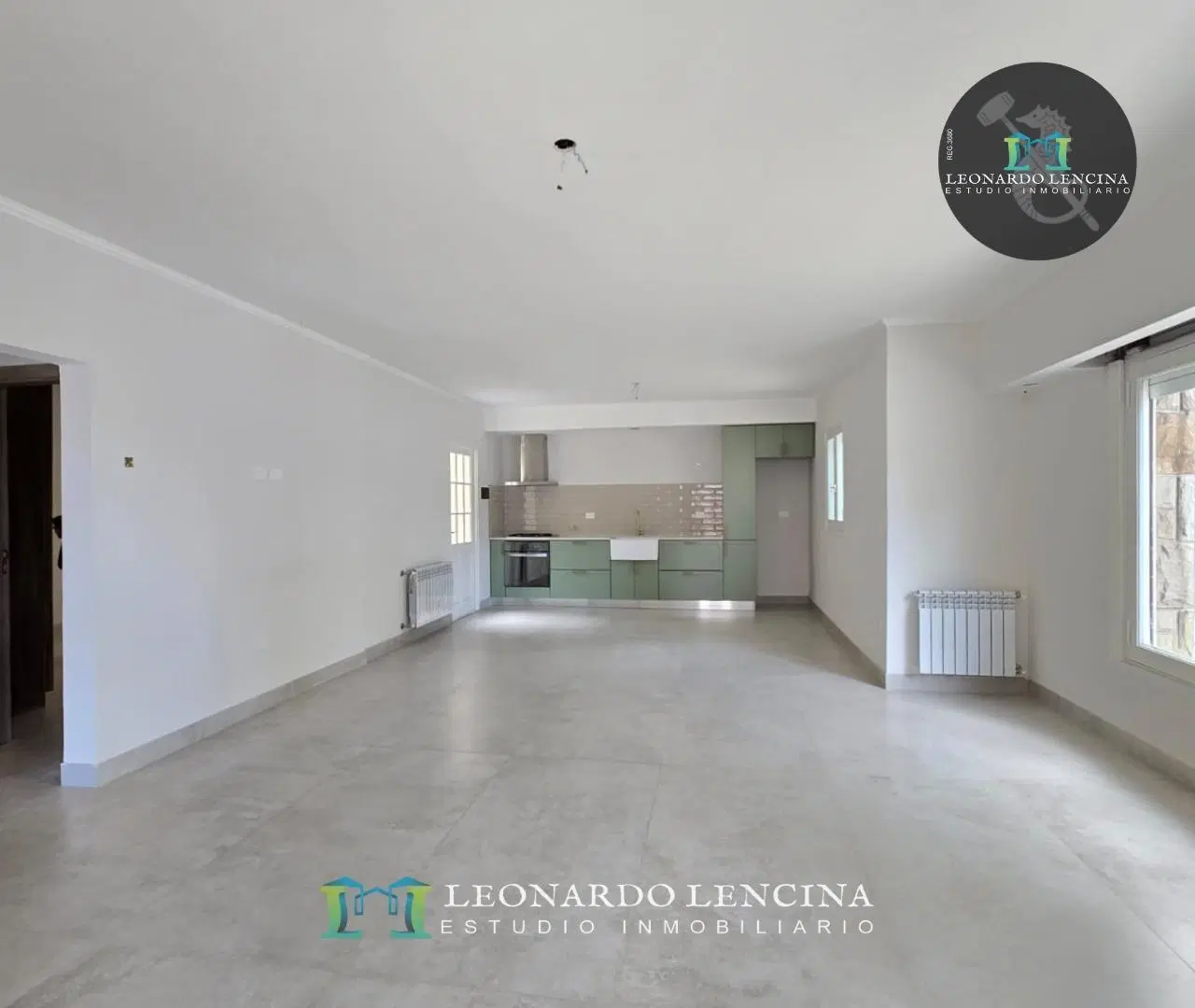 CHALET DE 4 AMB. - CON COCHERA - RECICLADO - B° SAN JOSE 3