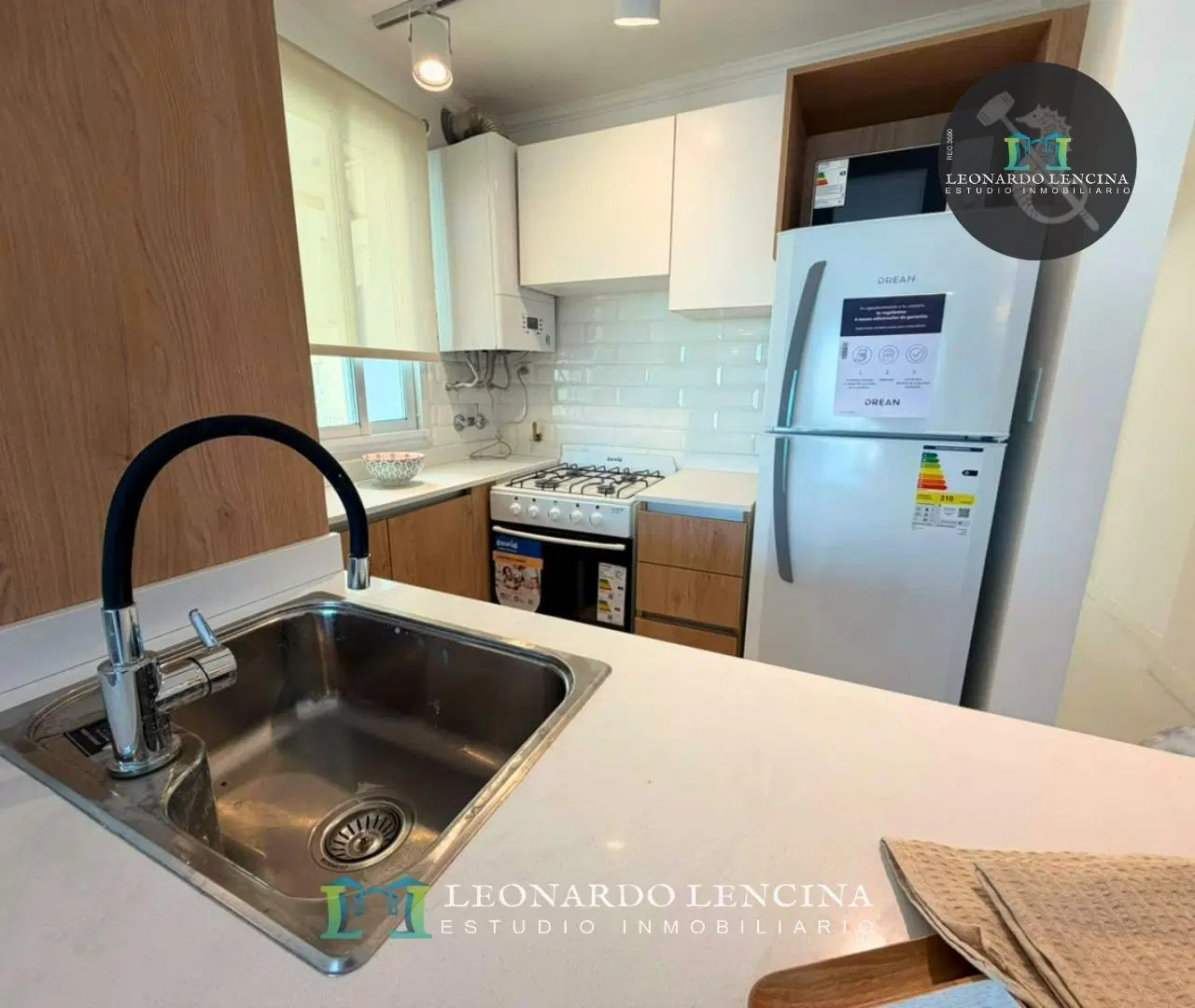 DEPARTAMENTO 2 AMB. - RECICLADO - CON VISTA A PLAZA 5