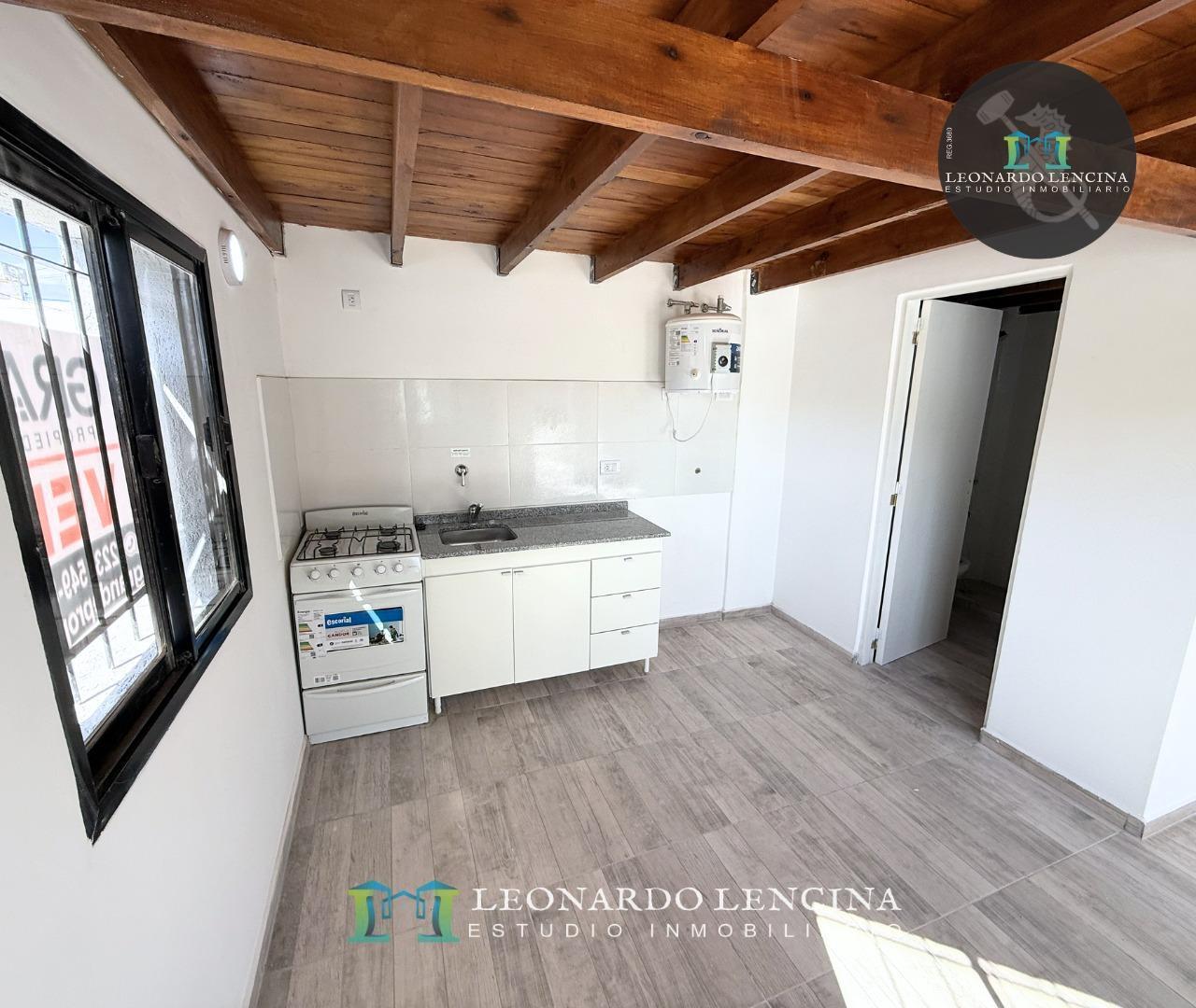 Foto de DEPARTAMENTO DUPLEX 2 AMB. AL FRENTE - A ESTRENAR, imagen 2