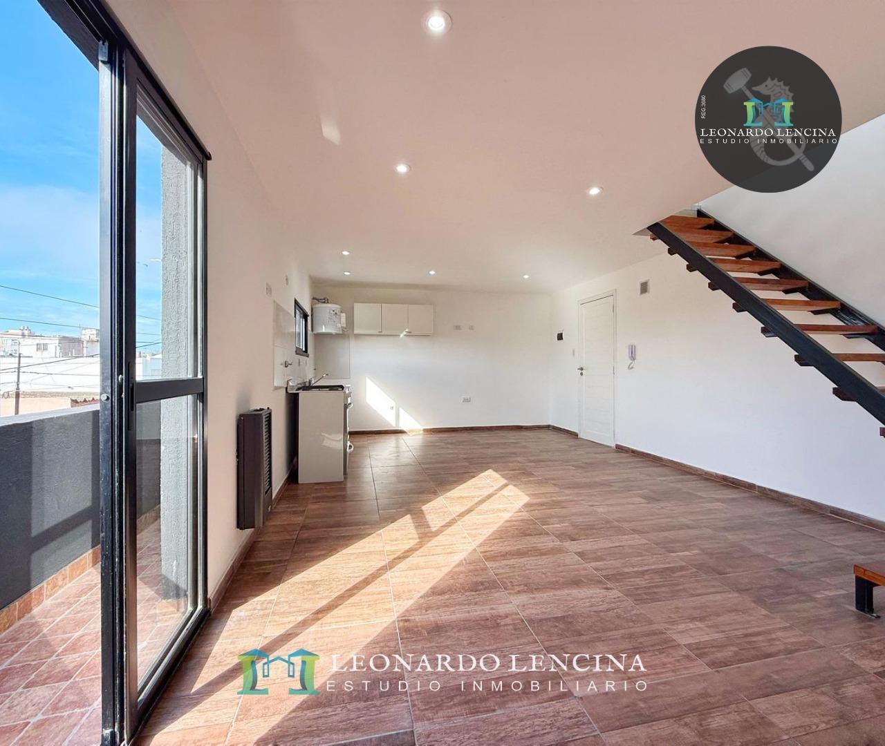 Foto de DEPARTAMENTO EN PH 3 AMB. EN DÚPLEX - AL FRENTE C/BALCÒN, imagen 5