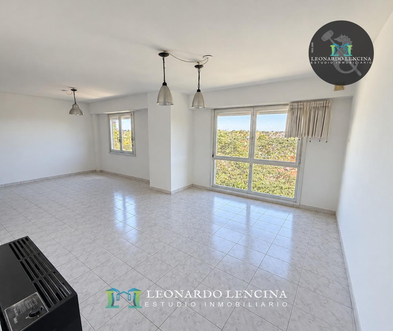 Foto de DEPARTAMENTO 4 AMB - CONSTITUCIÓN - C/COCHERA - AL FRENTE, imagen 1
