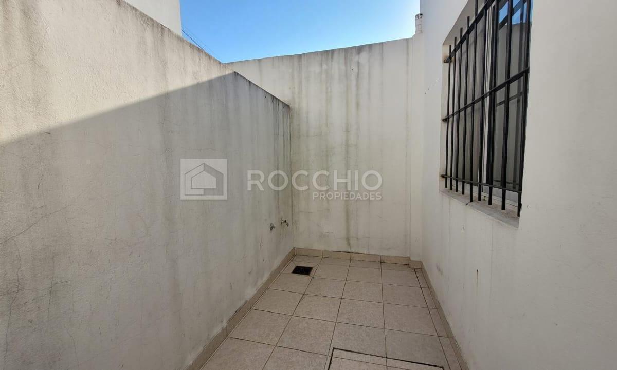 Foto de Ph en venta 2 ambientes J.L Suarez, imagen 4