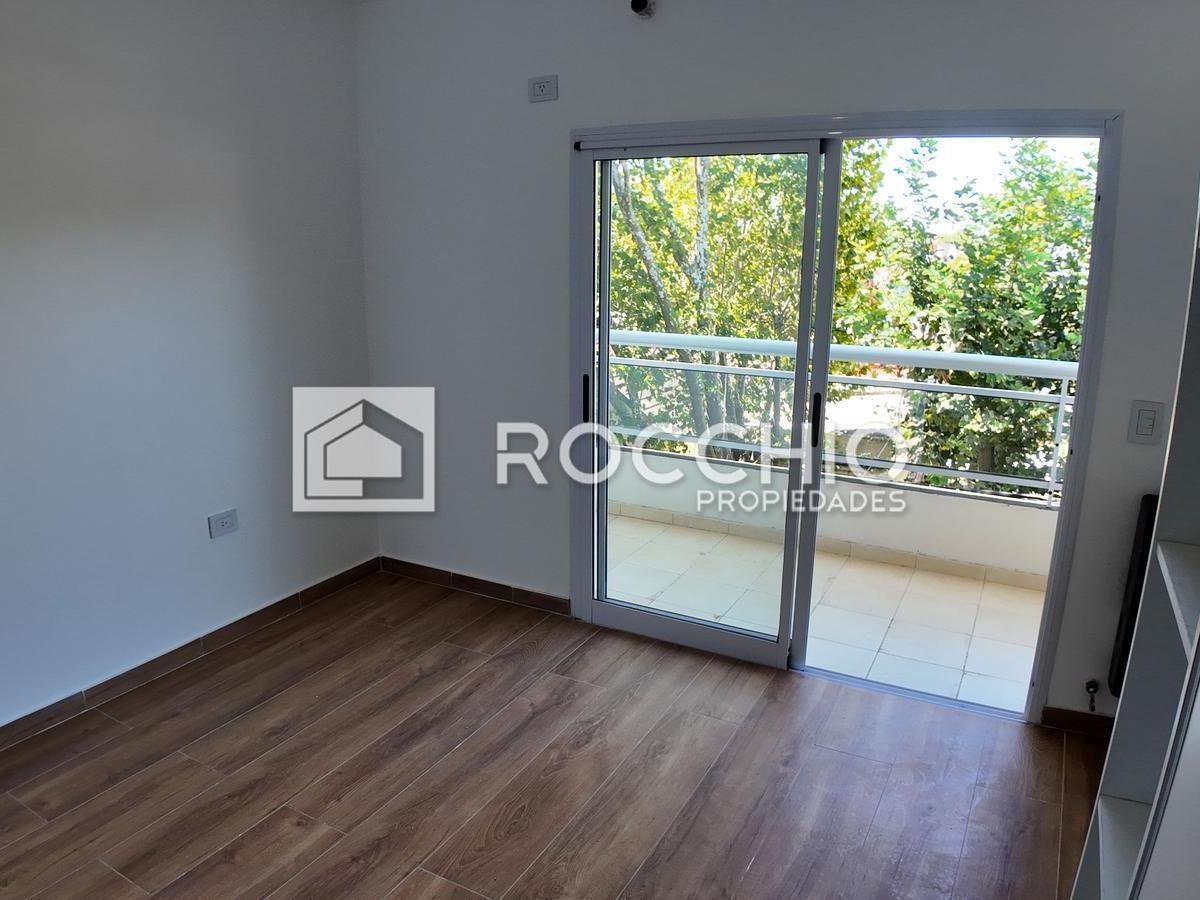 Departamento en Villa Ballester 3