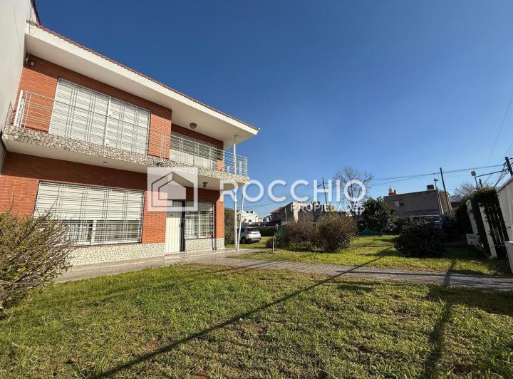 Casa en  venta 5 ambientes J.L Suarez 3