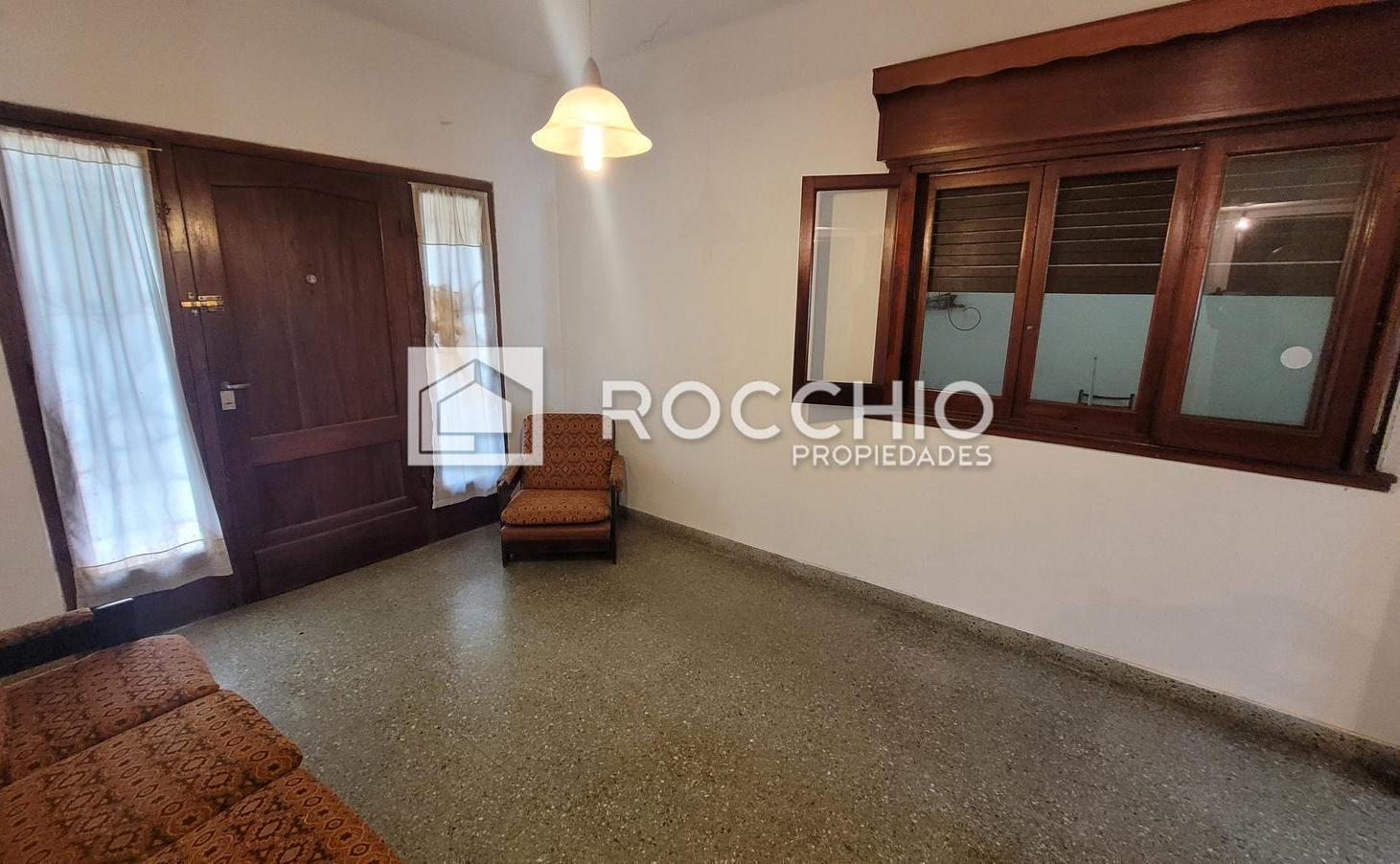 Casa en venta 6 ambientes Villa Ballester