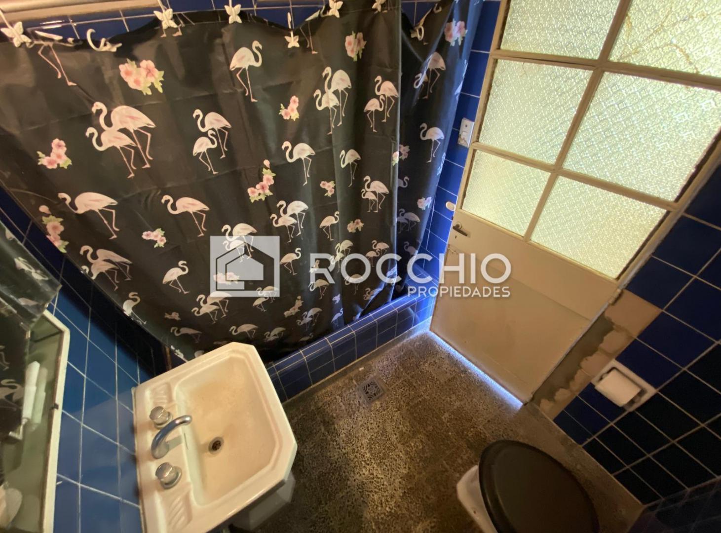 Casa en venta 6 ambientes J.L Suarez