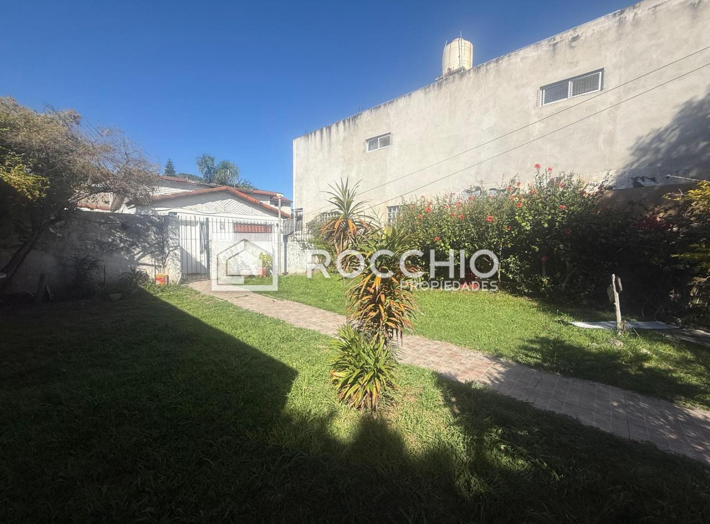 Lote en venta José Leon Suarez