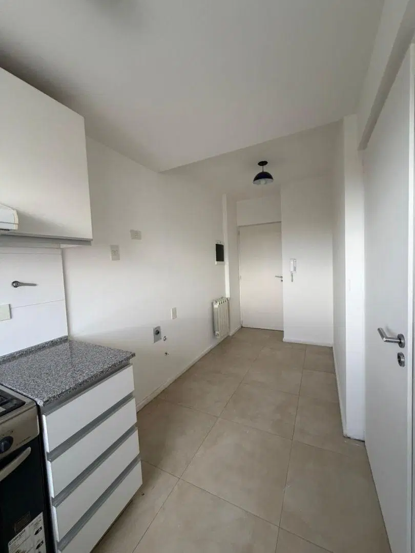 Casa 2 ambientes. | Santiago Del Estero al 900 5