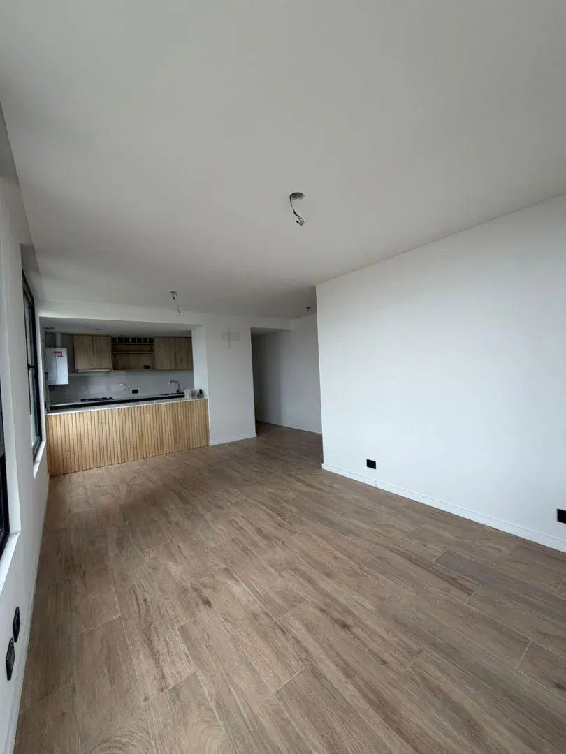 Departamento 2 ambientes. | AV san juan al 1000 3