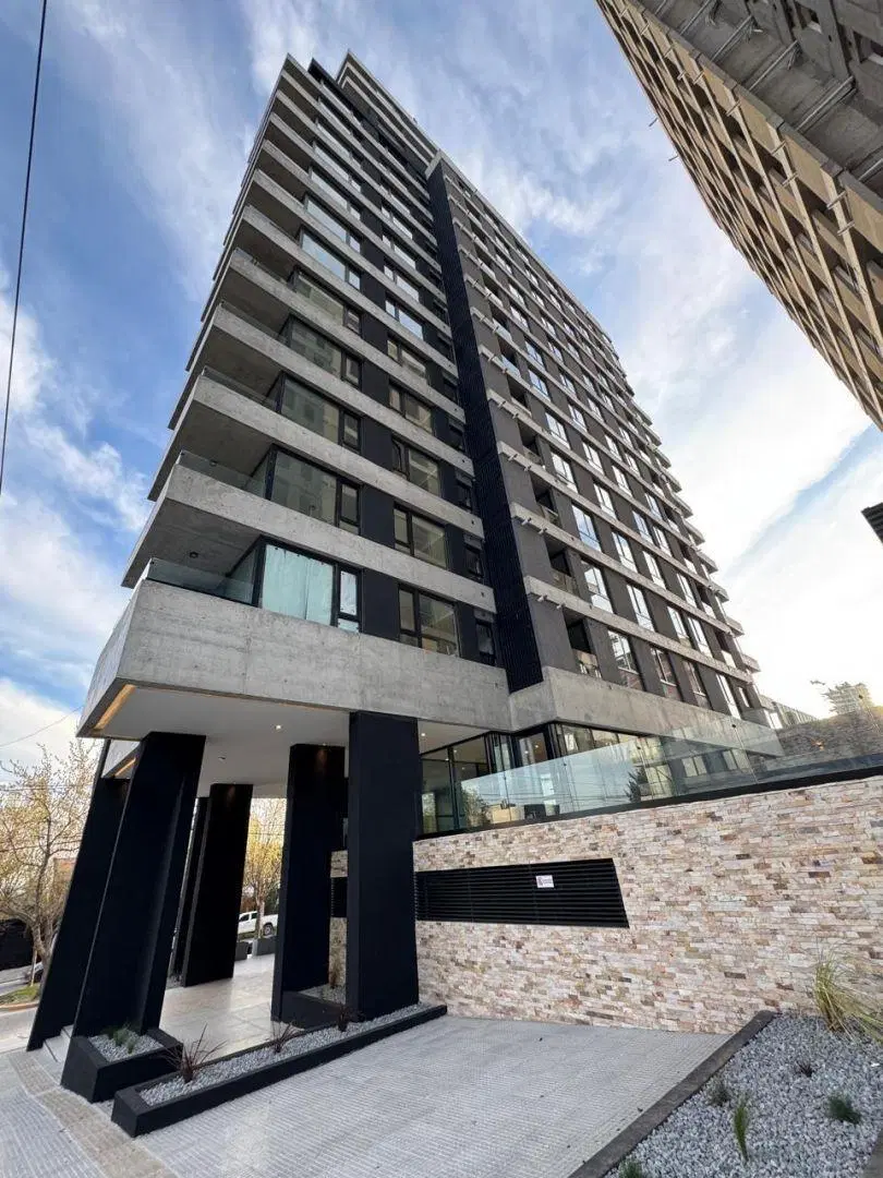 Departamento 2 ambientes. | av san juan al 1000 5
