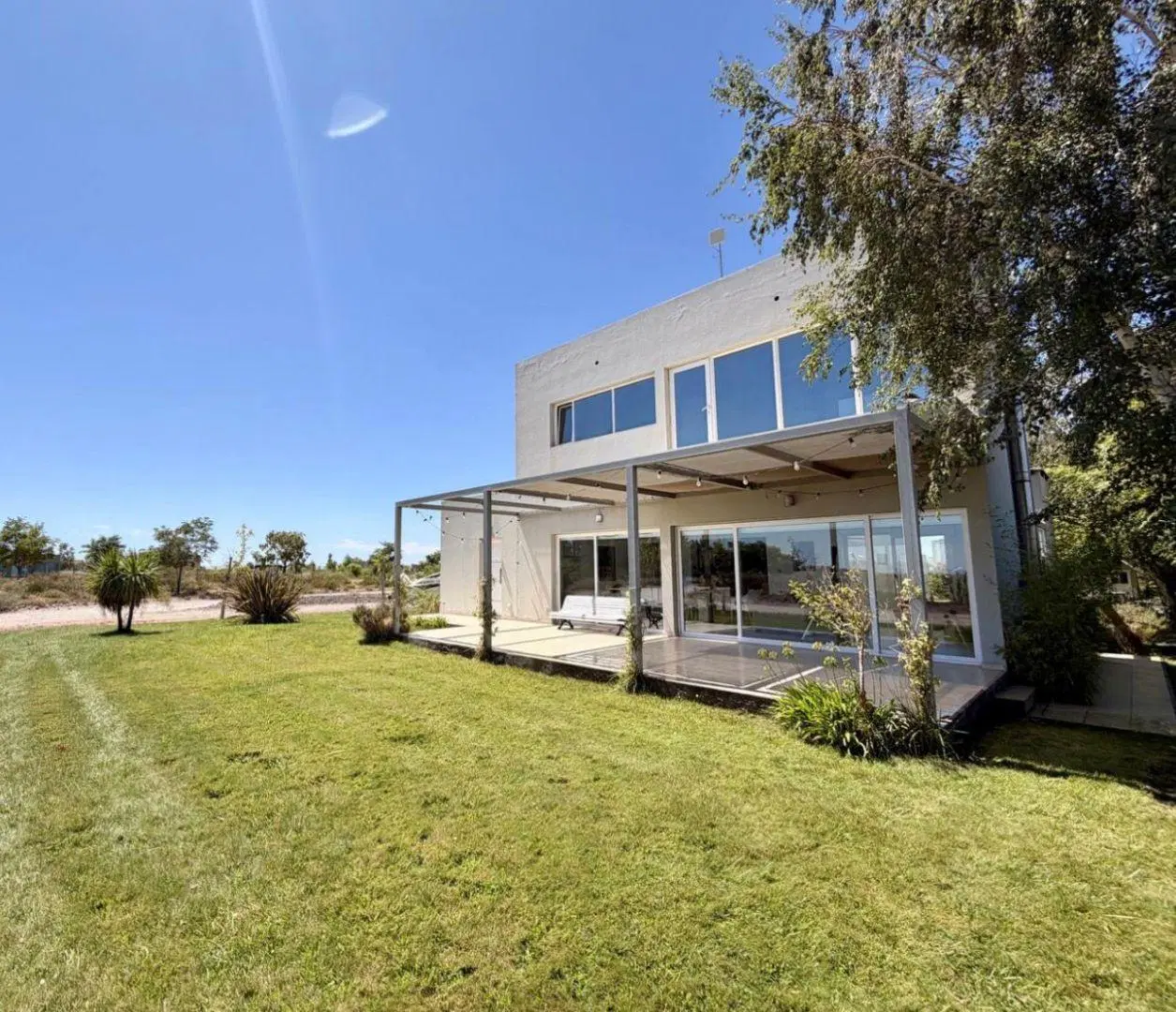 Casa 6 ambientes. | Villa tenis club 1