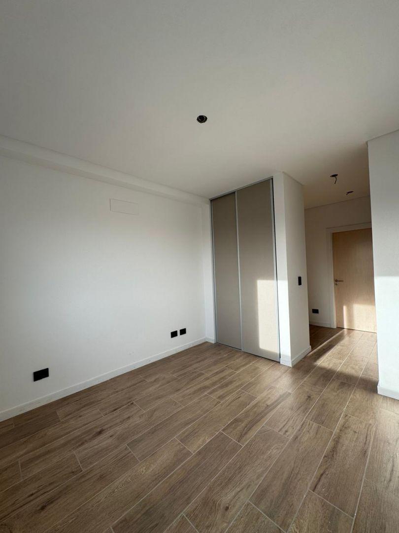 Foto de Departamento 4 ambientes. | av san juan al 1000, imagen 3