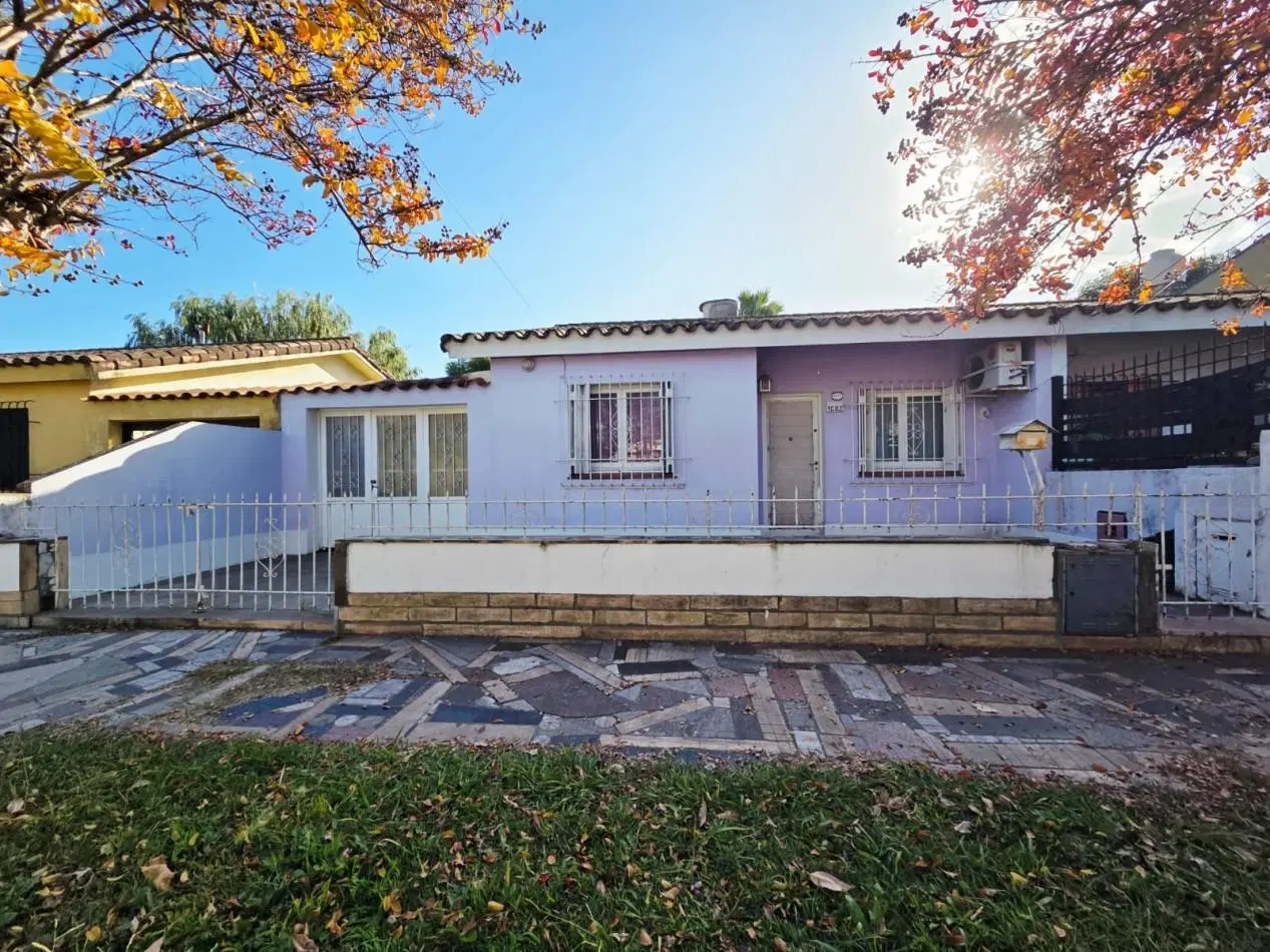 VENTA CASA 4 AMBIENTES CIUDAD EVITA 3