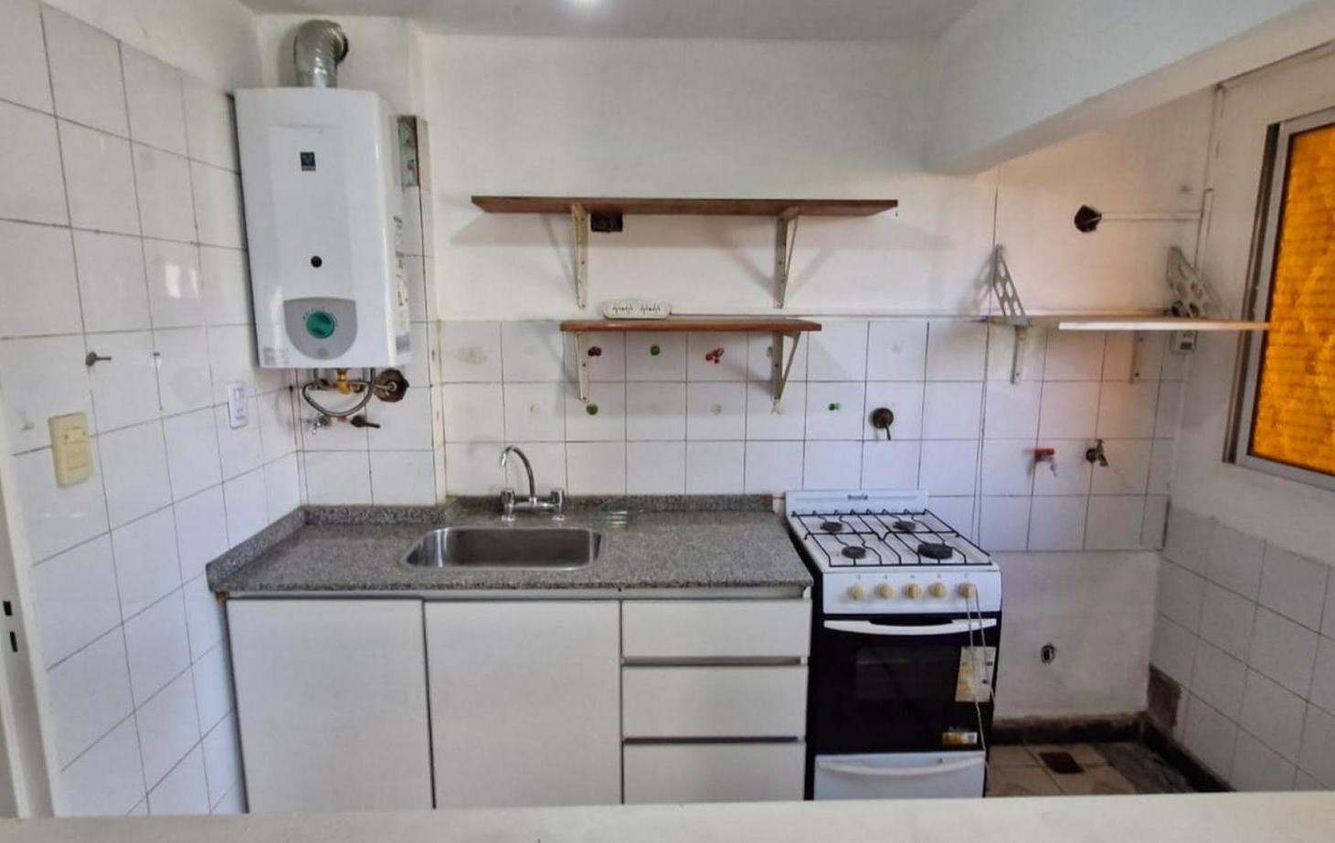 ALQUILER DEPARTAMENTO 3 AMBIENTES CIUDAD EVITA