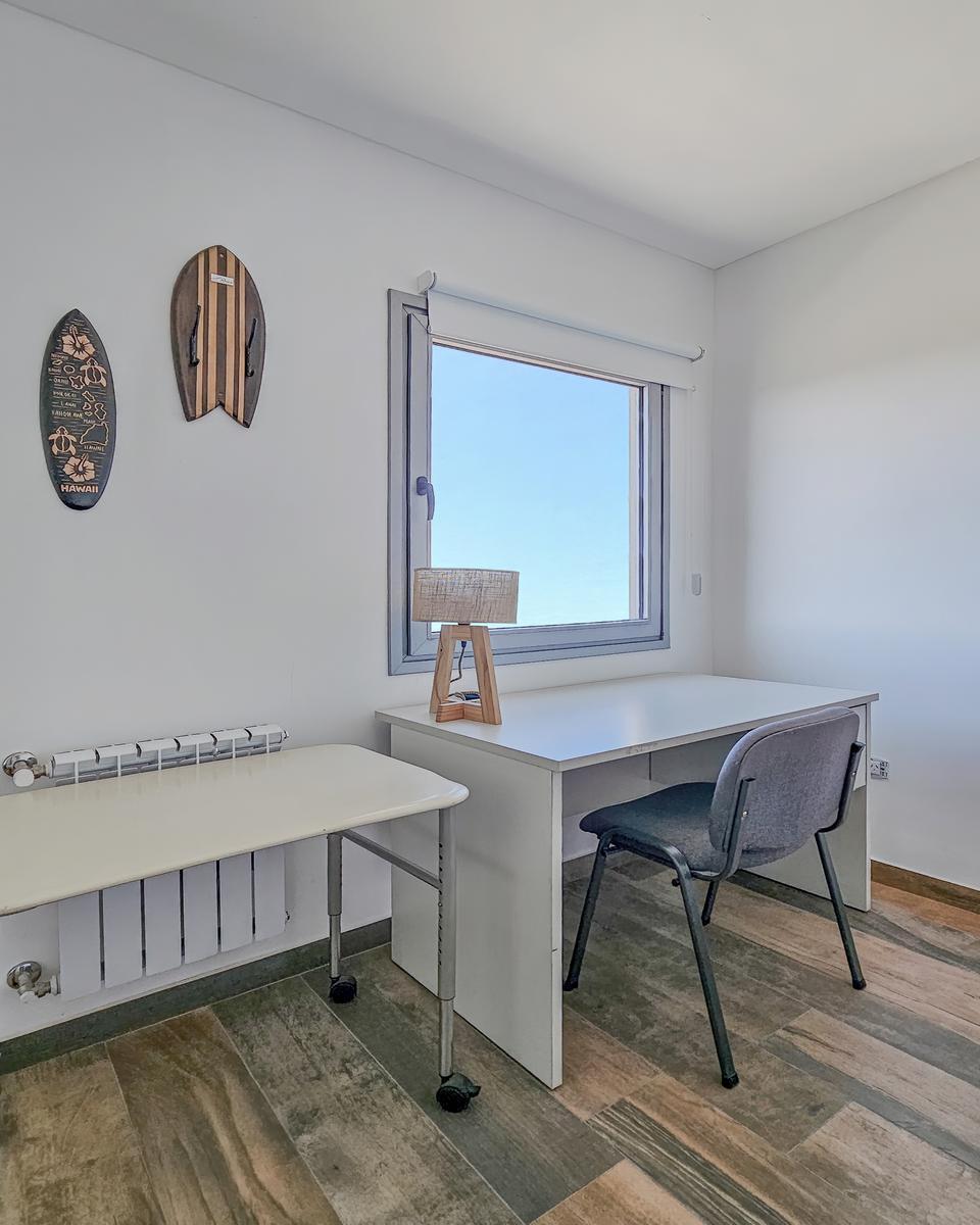 Exclusivo Departamento en Monte Hermoso 4
