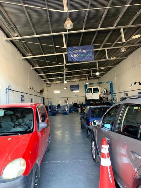 Depósito en Venta de 303m2 ubicado en Bahía Blanca