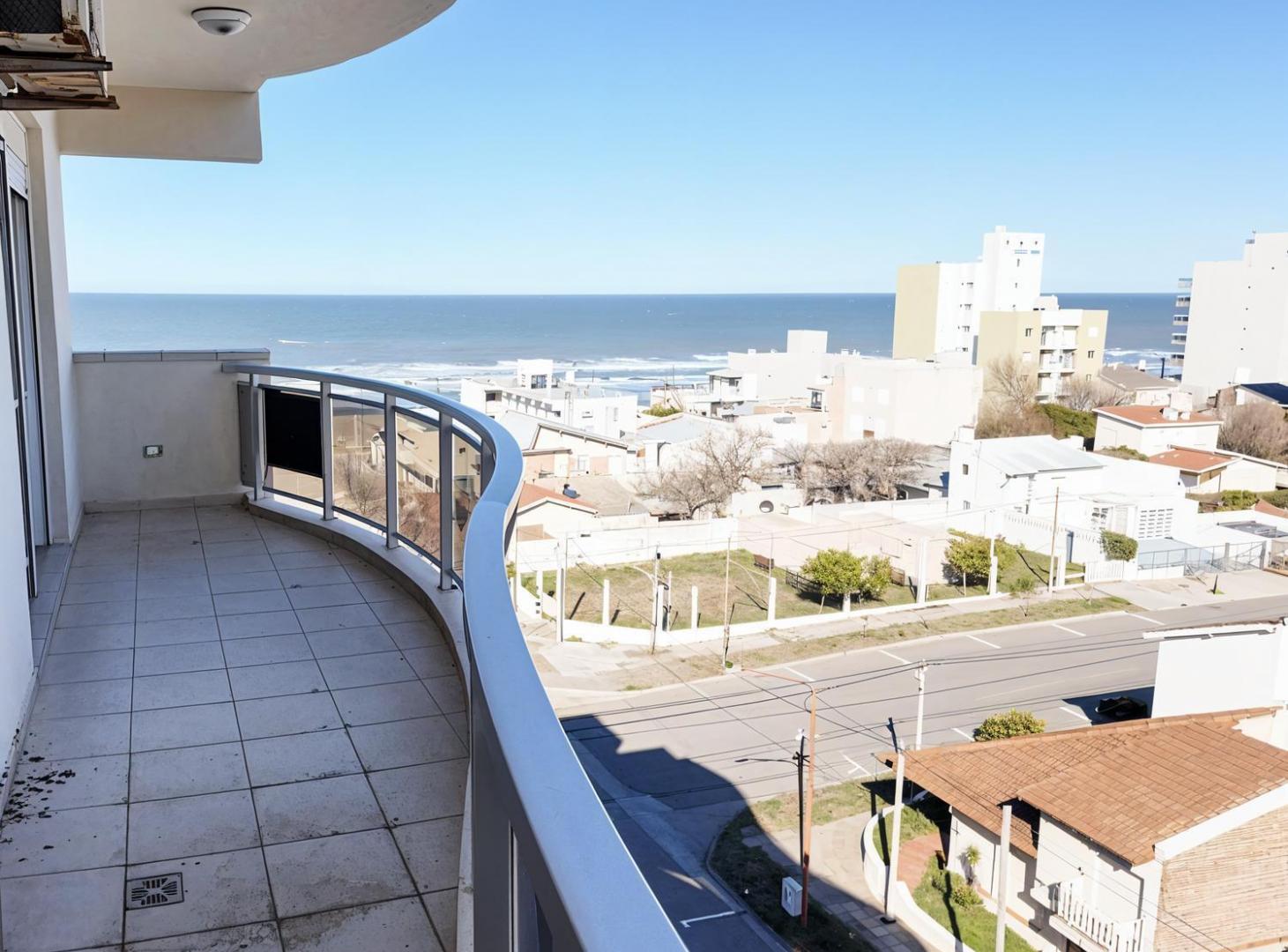 EXCLUSIVO SEMIPISO CON VISTA AL MAR