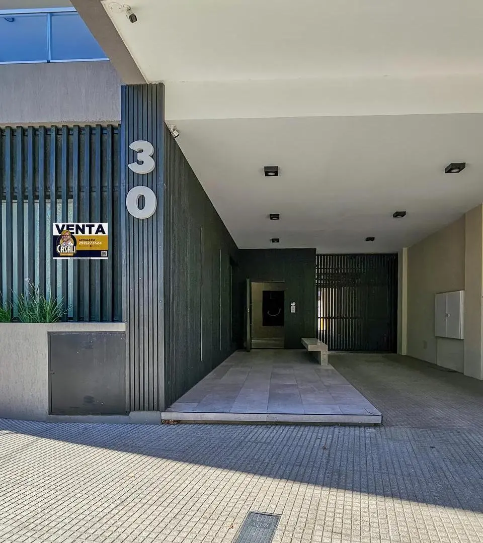 Exclusivo Semi piso en Corrientes 30 5