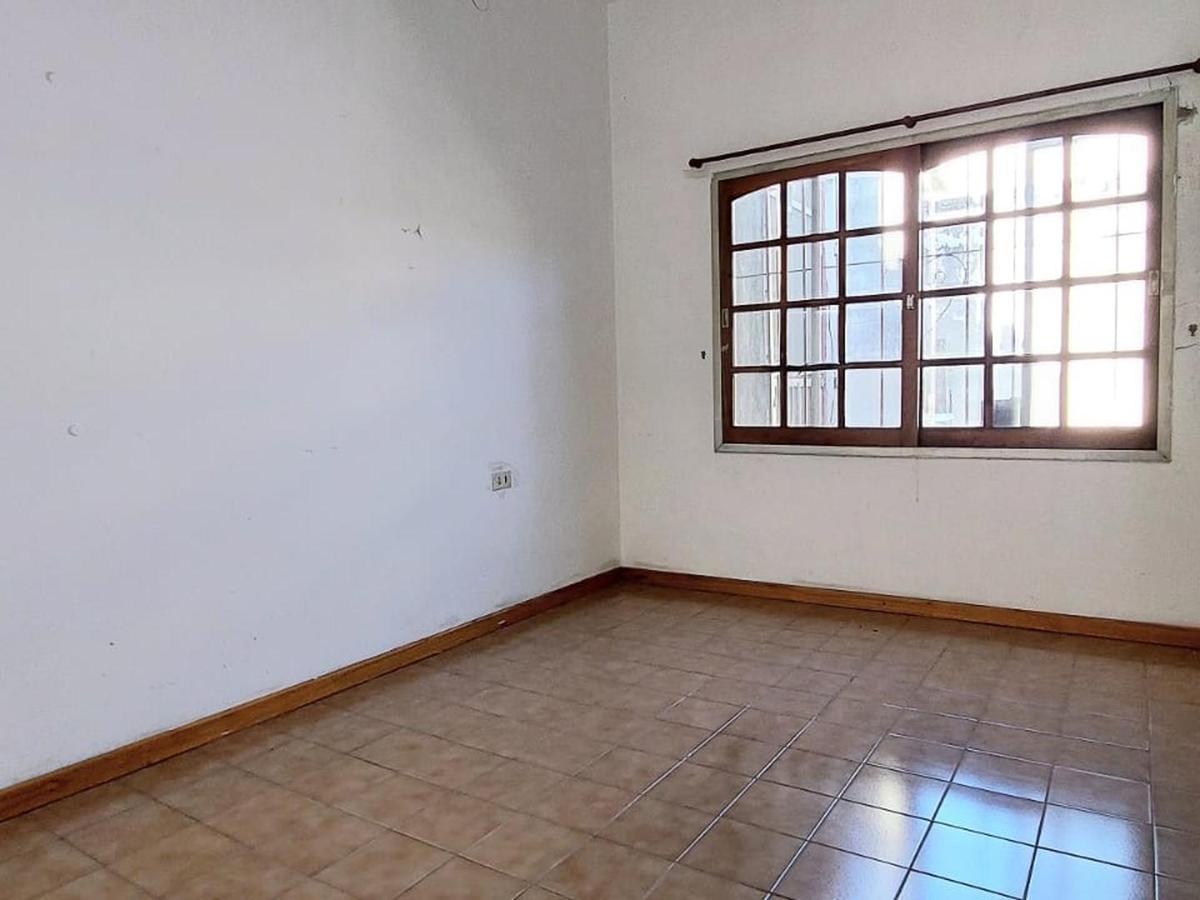Venta PH Berazategui 2 Ambientes con Patio 4