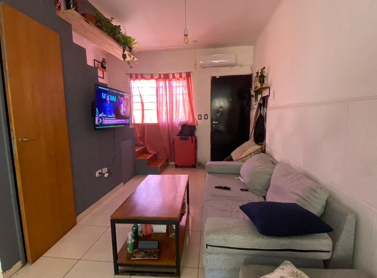Foto de VENTA DÚPLEX 3 AMB BERAZATEGUI OESTE, imagen 3