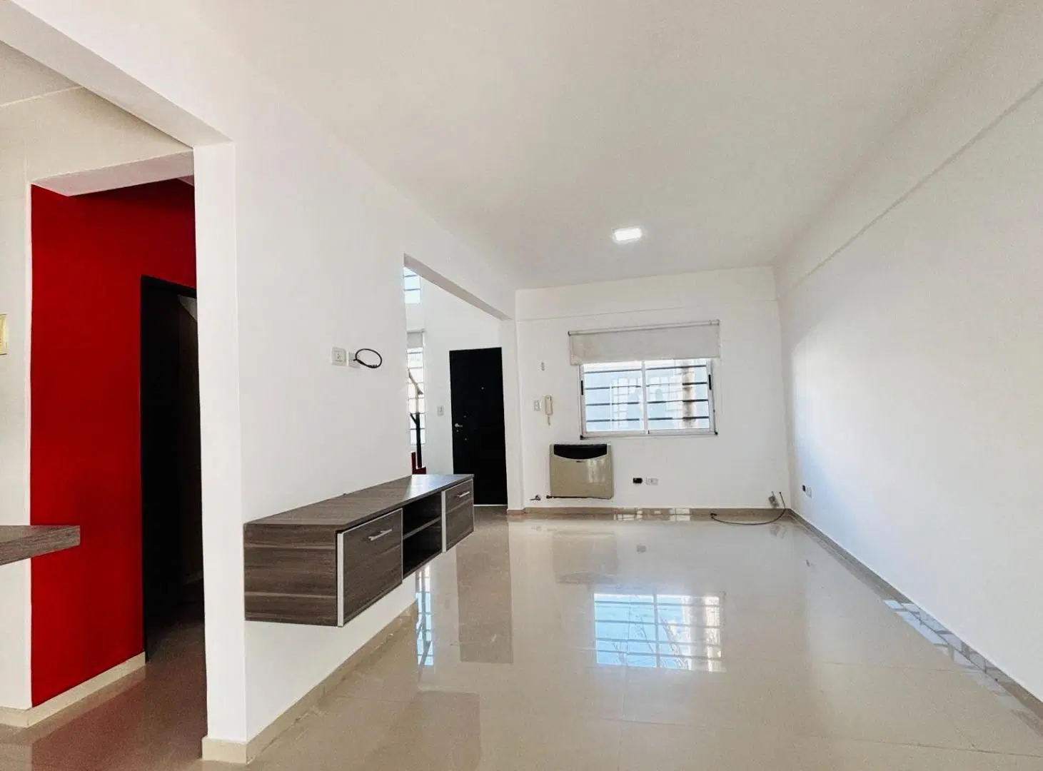 VENTA DÚPLEX 3 AMB COCHERA Y PATIO BERAZATEGUI apto crédito 1