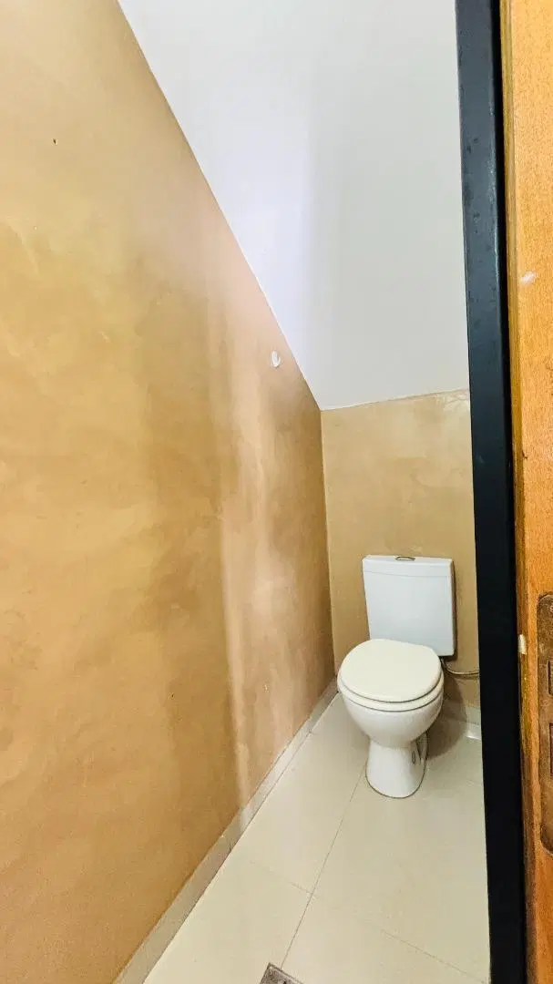 VENTA DÚPLEX 3 AMB COCHERA Y PATIO BERAZATEGUI apto crédito 3