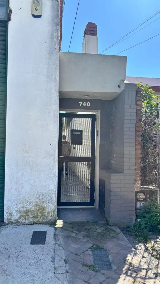 VENTA CASA 5 AMB BERNAL -apto crédito- 2