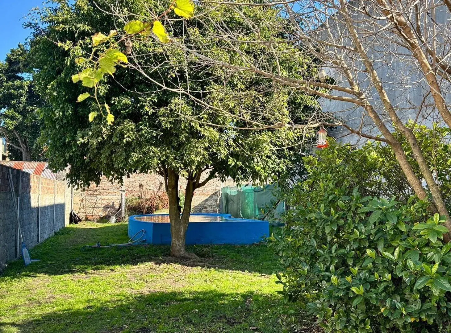 VENTA CASA 3 AMBIENTES VILLA ESPAÑA amplio parque 4