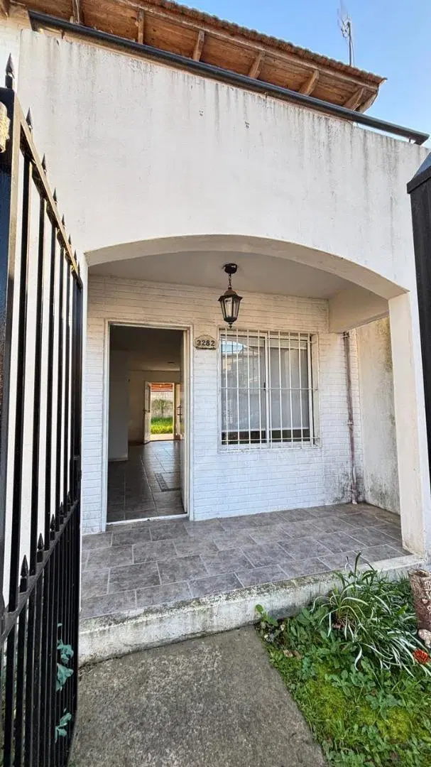 VENTA DUPLEX 3 AMBIENTES CON PARQUE Ranelagh 3