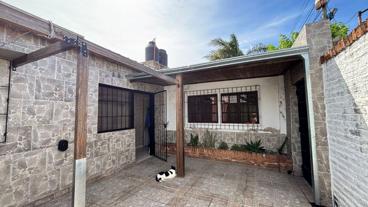 Foto de VENTA de casa de 3 dormitorios, Ezpeleta OESTE, imagen 1