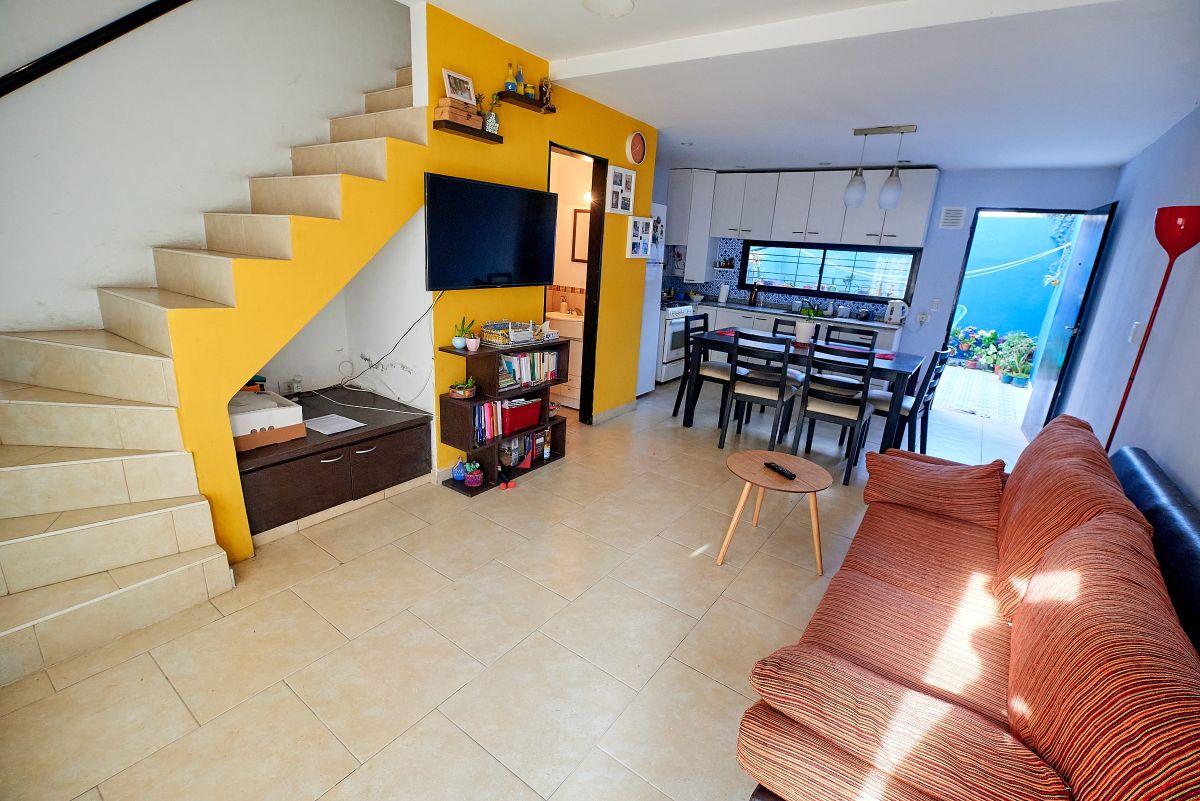 Foto de VENTA DUPLEX 3 AMB RANELAGH APTO CREDITO, imagen 2