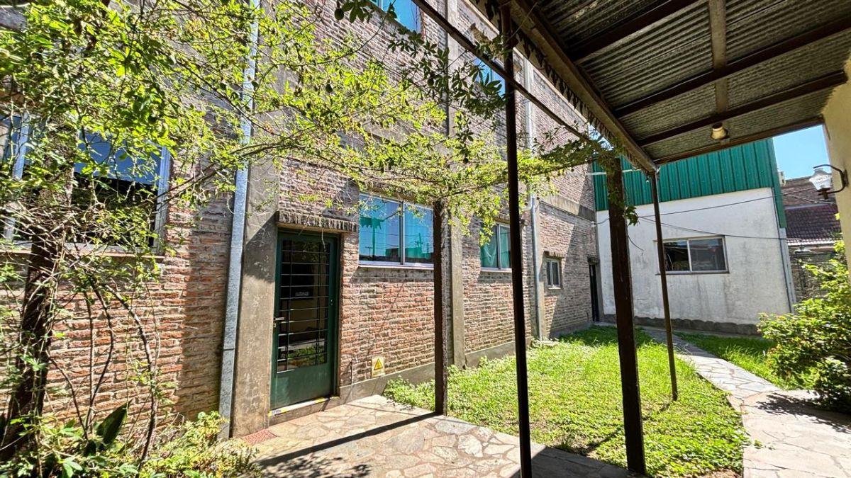 Foto de ALQUILER PREDIO-GALPÓN PARA FABRICA BERAZATEGUI, imagen 2