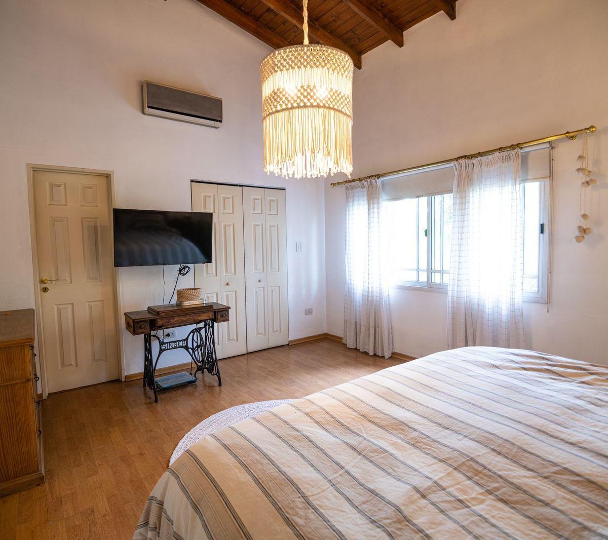 Casa - El Casco de Moreno 1