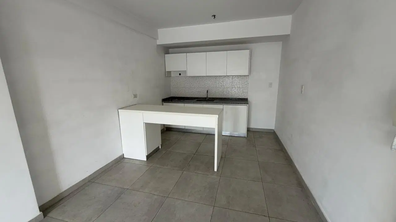 Departamento en Moreno 4