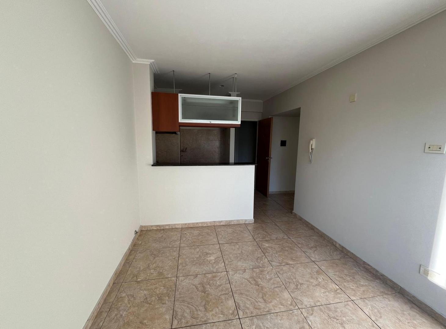 Foto de Departamento de Un Dormitorio en Venta en Nuestra Señora de Lourdes, imagen 2
