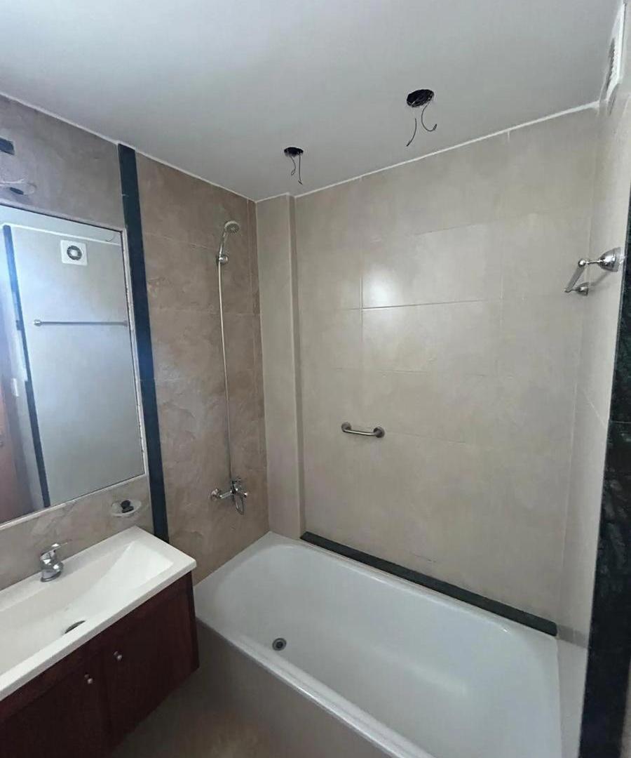 Foto de Departamento de Un Dormitorio en Venta en Nuestra Señora de Lourdes, imagen 4