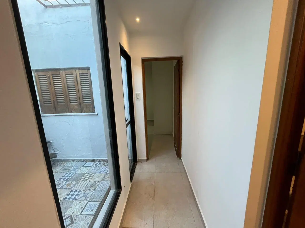 Casa Reciclada de Pasillo de Un Dormitorio en Venta 3