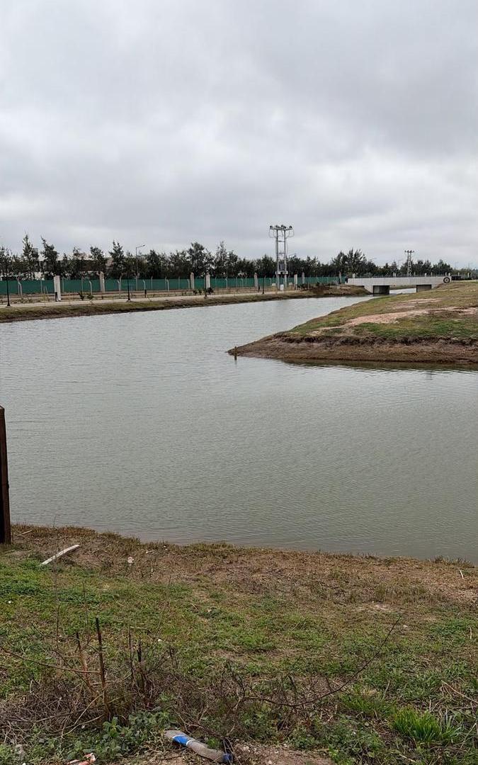Foto de Venta de Espectacular Casa de Tres Dormitorios en Funes Lakes, imagen 1