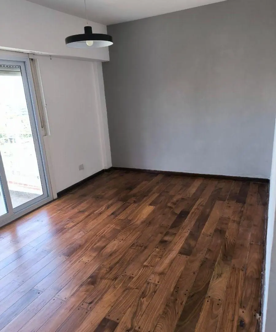 Alquiler 2 ambientes con balcón piso alto -Honduras 3800 Palermo- 4
