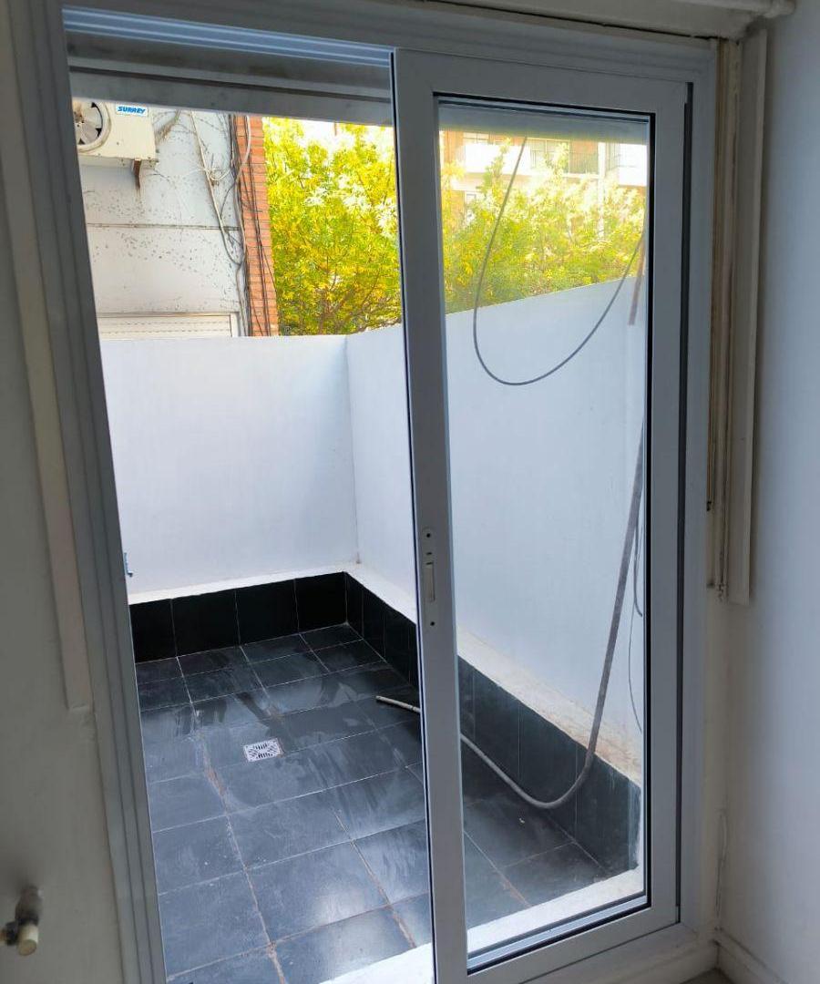 Foto de Alquiler Monoambiente divisible patio y balcón Palermo Nuevo, imagen 5
