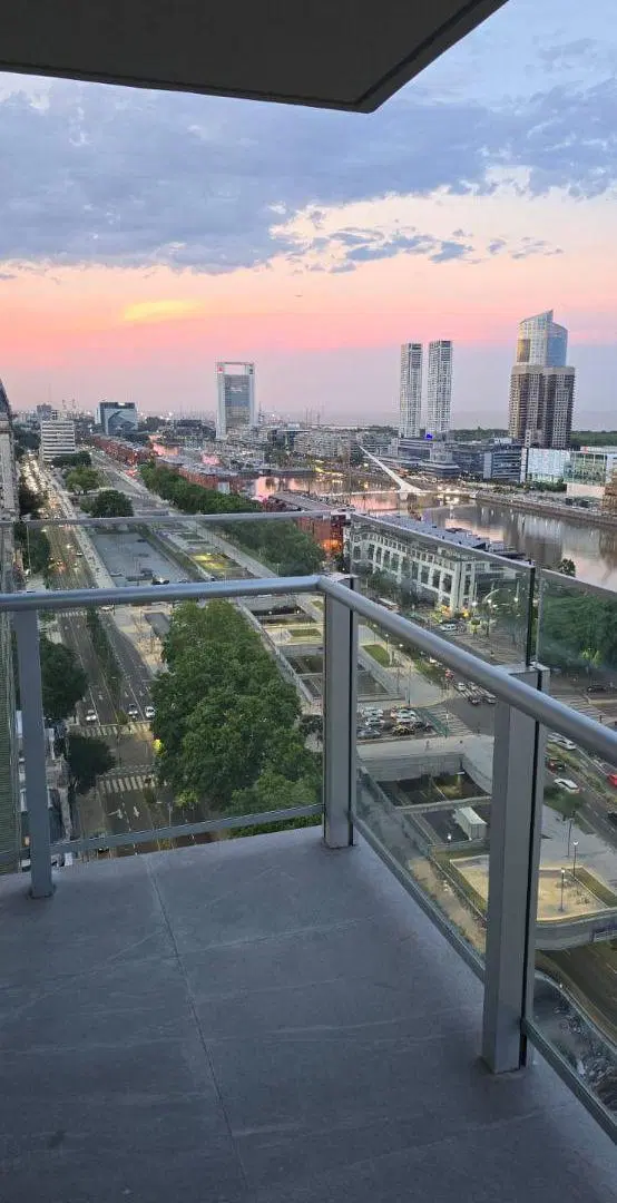 Alquiler de 3 Ambientes en Puerto Madero Amoblado, Quartier. 3